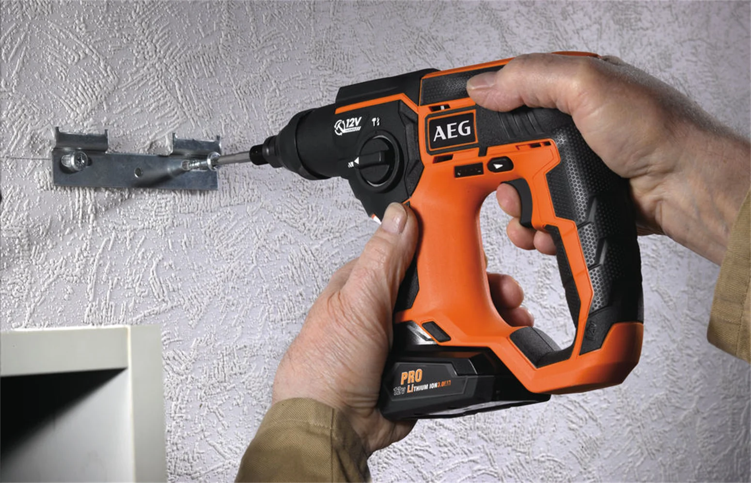 Mini-Bohrhammer AEG BBH12-0 – Bild 4