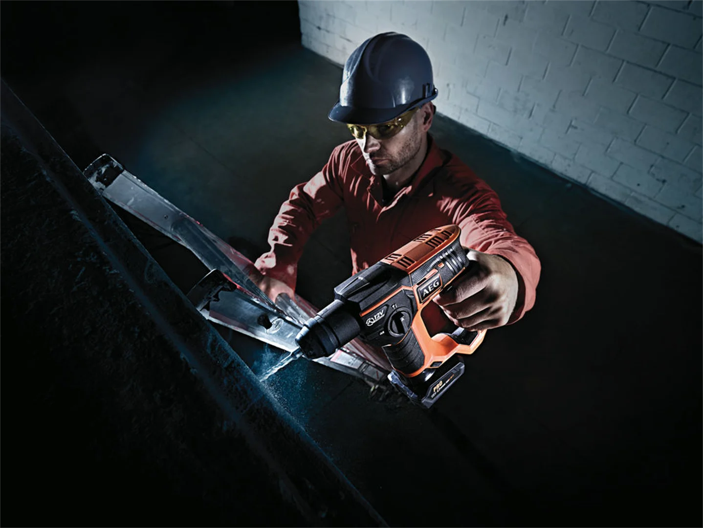 Mini-Bohrhammer AEG BBH12-0 – Bild 5