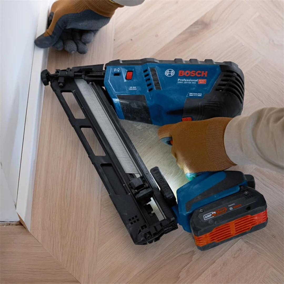Nagler Bosch GNH 18V-64 MD – Bild 4