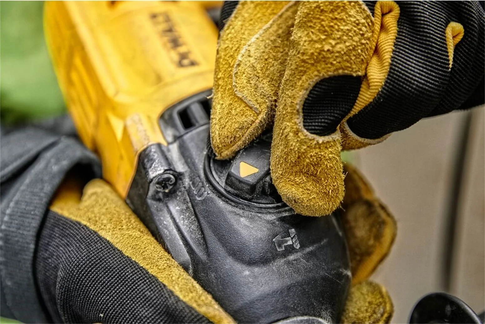 Bohrhammer DeWalt D25033 – Bild 3