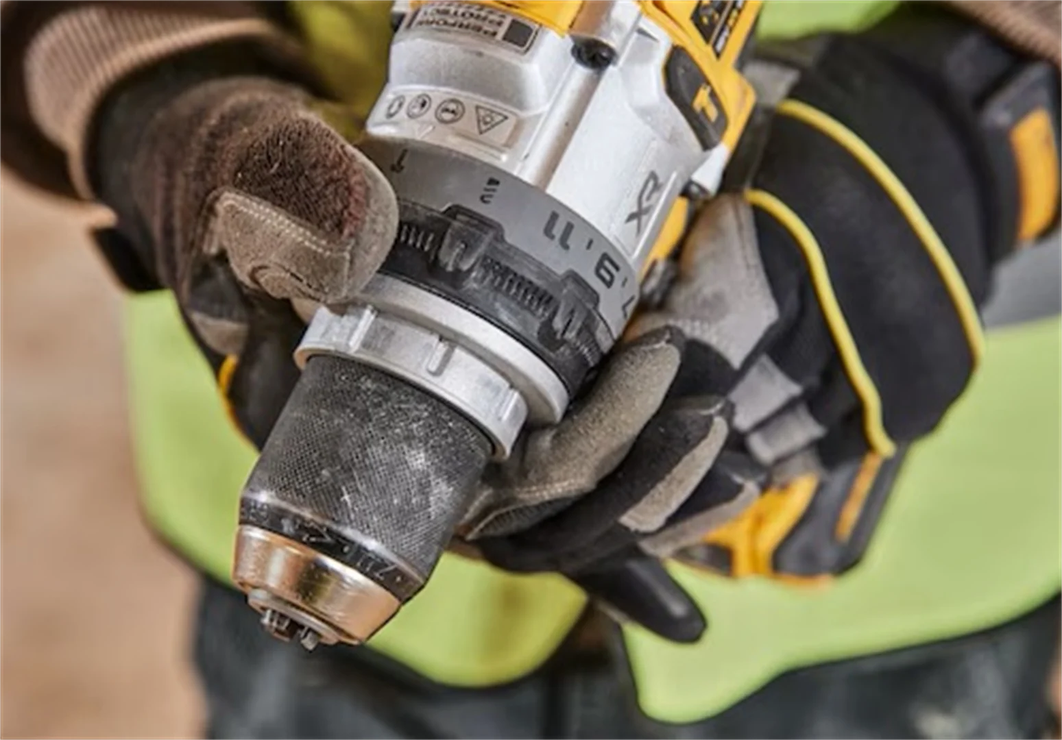 Schlagbohrschrauber DeWalt DCD1007H2T – Bild 5