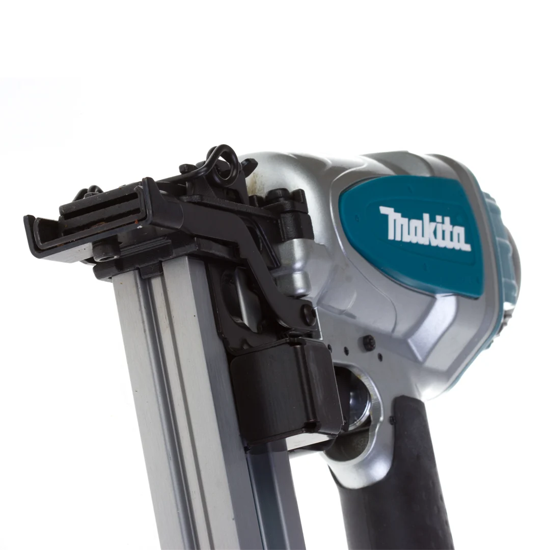 Drucklufttacker Makita AT2550A – Bild 4