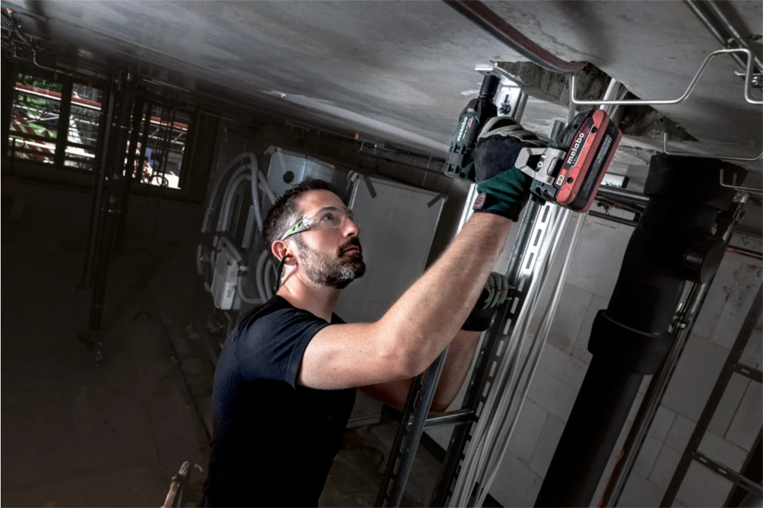 Schlagschrauber im Koffer Metabo CAS SSW 18 LTX 300 BL 2x4.0Ah – Bild 3