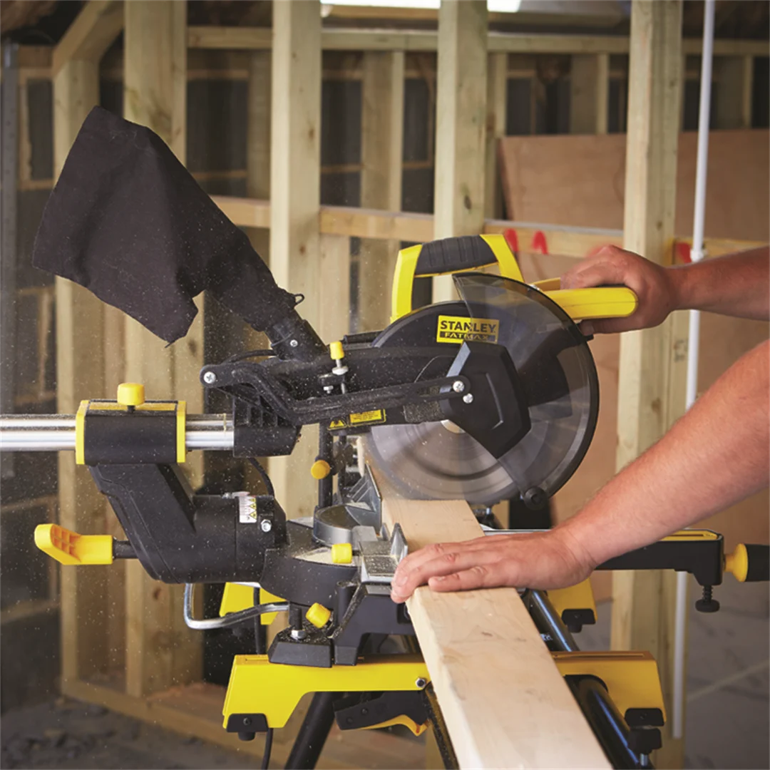 Kappsäge Stanley FME721 – Bild 5